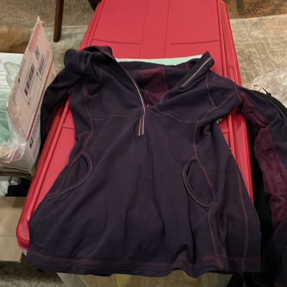 Lululemon all sizes 16, ,18, 2, 4 , 6 , 8 , , lots purses ,Michael - Picture 4 of 4